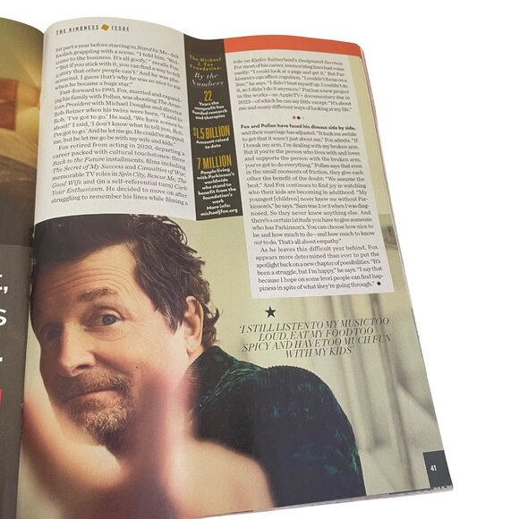 People Magazine November 7 2022 Issue Featuring Michael J. Fox Exclusive Intervi - Picture 7 of 10